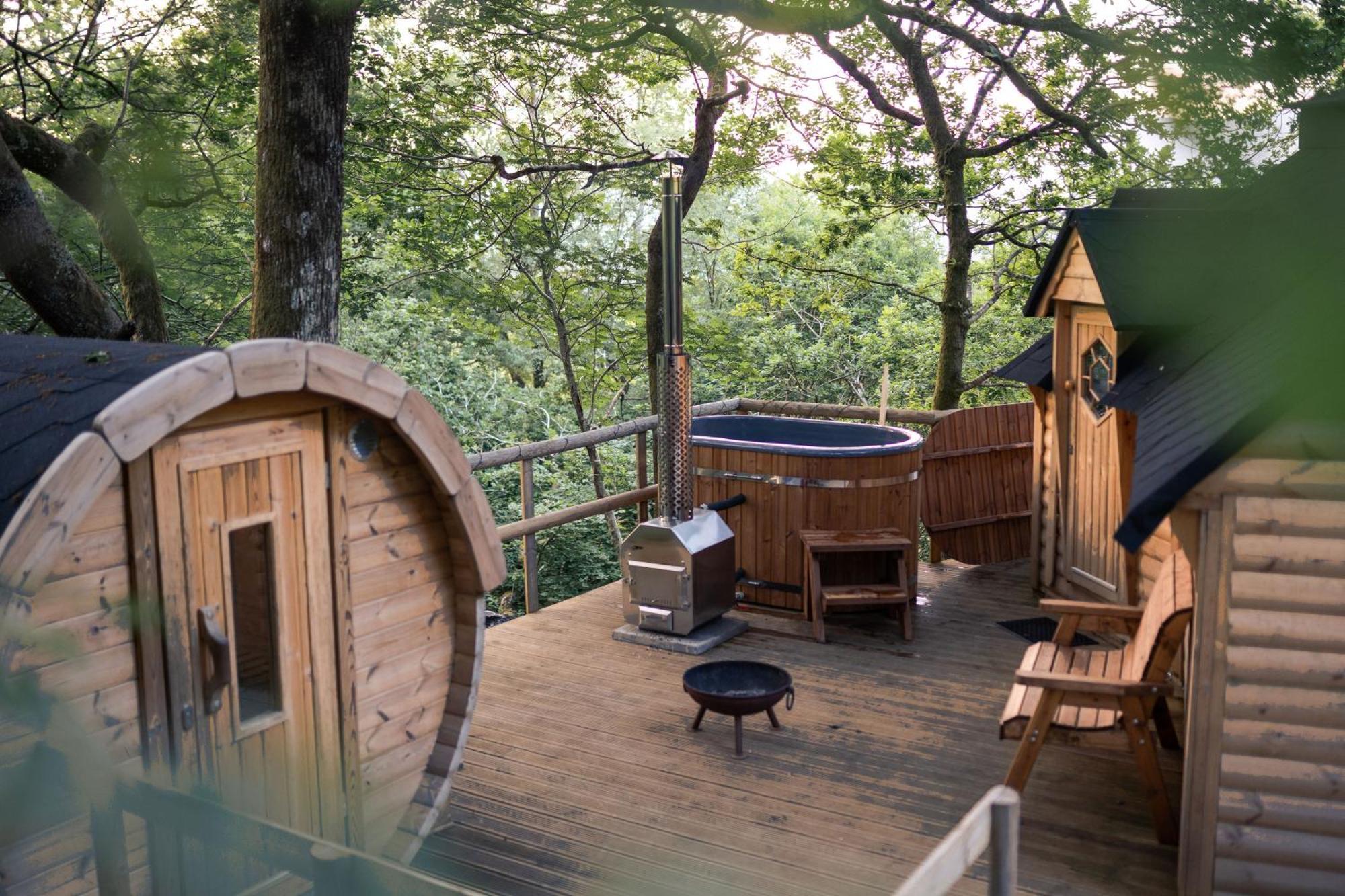 Chestnut Tree House With Hot Tub & Sauna Barmouth Exterior photo